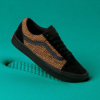 Vans Tiny Cheetah ComfyCush Old Skool - Naisten Tennarit - Mustat